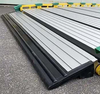 エンドキャップ